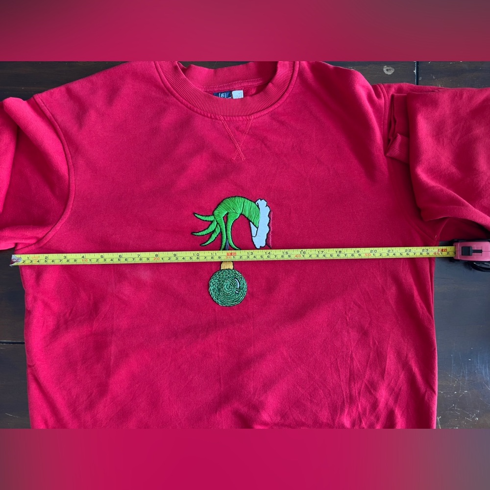 Handmade Embroidered Christmas Red Sweater โข Grinch Hand Ornament - Unisex - Picture 9 of 13